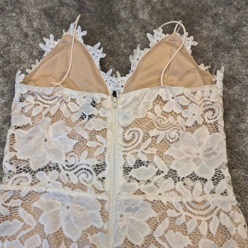 Windsor White Floral Lace Mini Dress Nude Lining Spaghetti Strap Size M 08841 - Picture 9 of 13